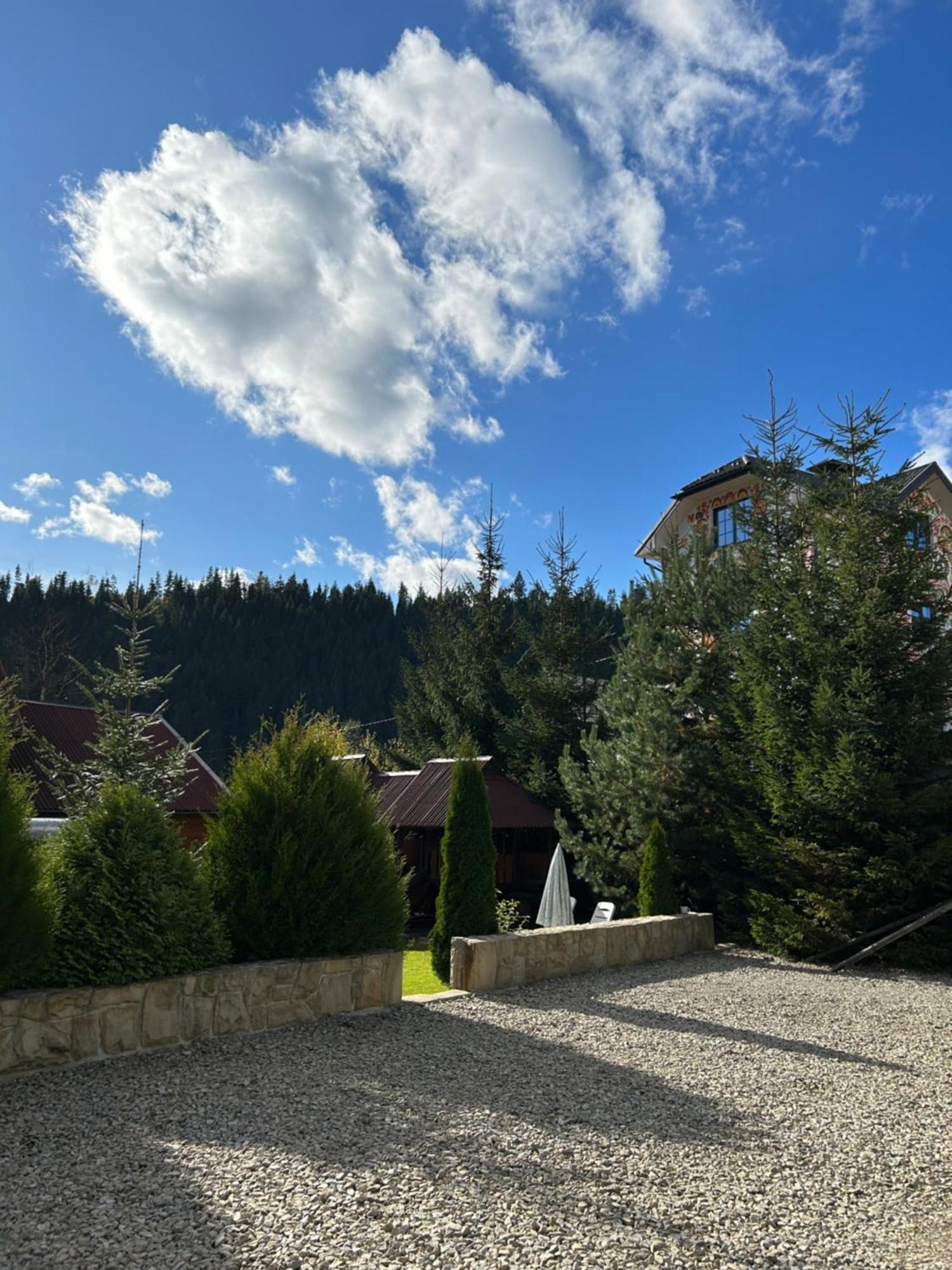 Guest House Kaspiy Bukowel Exterior foto